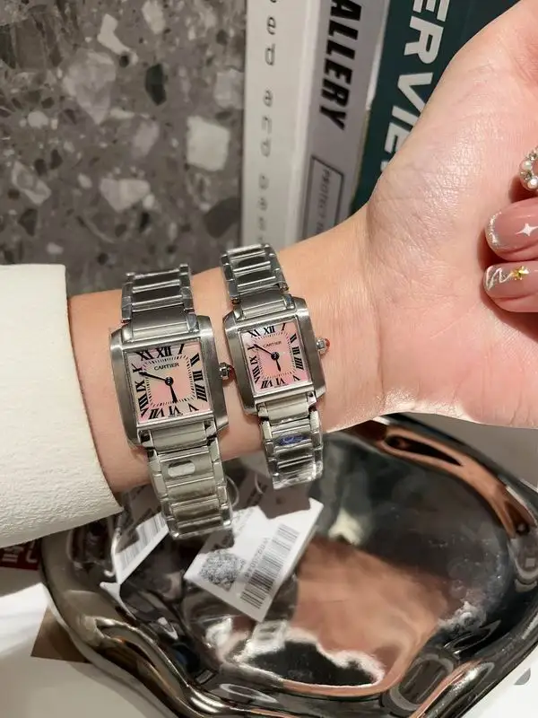 Cartier L28X32mm M25X30mm S20X25mm 09 (1)